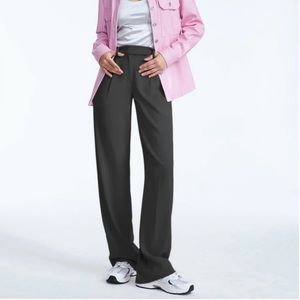 Straight Leg Pleated Cropped Pants|commense